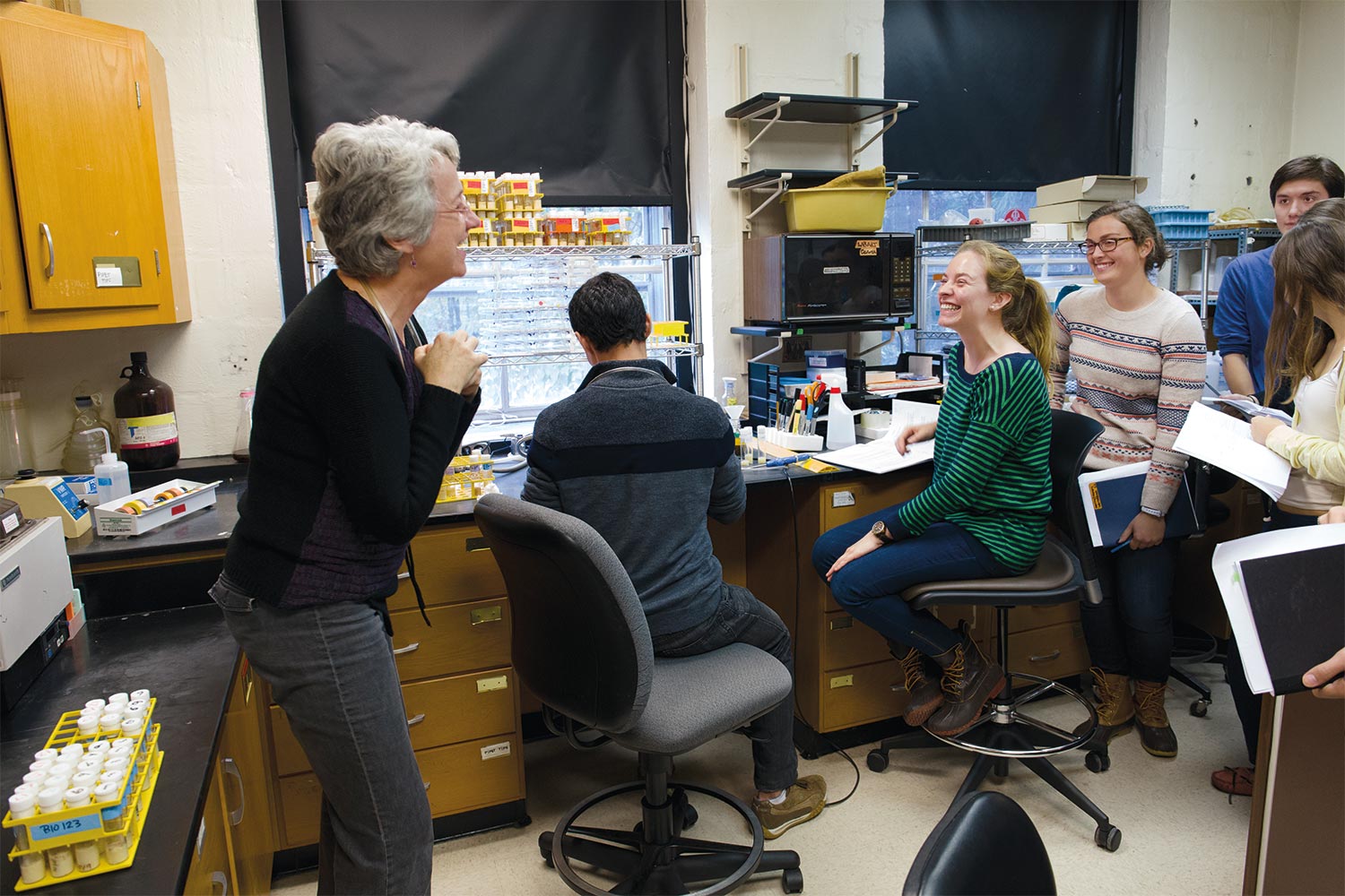 Swarthmore’s professor laughs with her students
